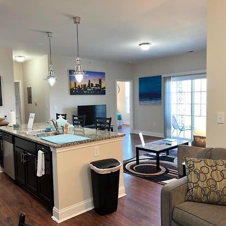 Serene **Uptown** 2Br/2Ba Apartment Charlotte Bagian luar foto