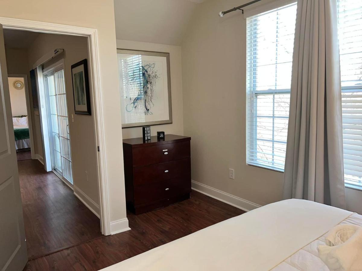 Serene **Uptown** 2Br/2Ba Apartment Charlotte Bagian luar foto