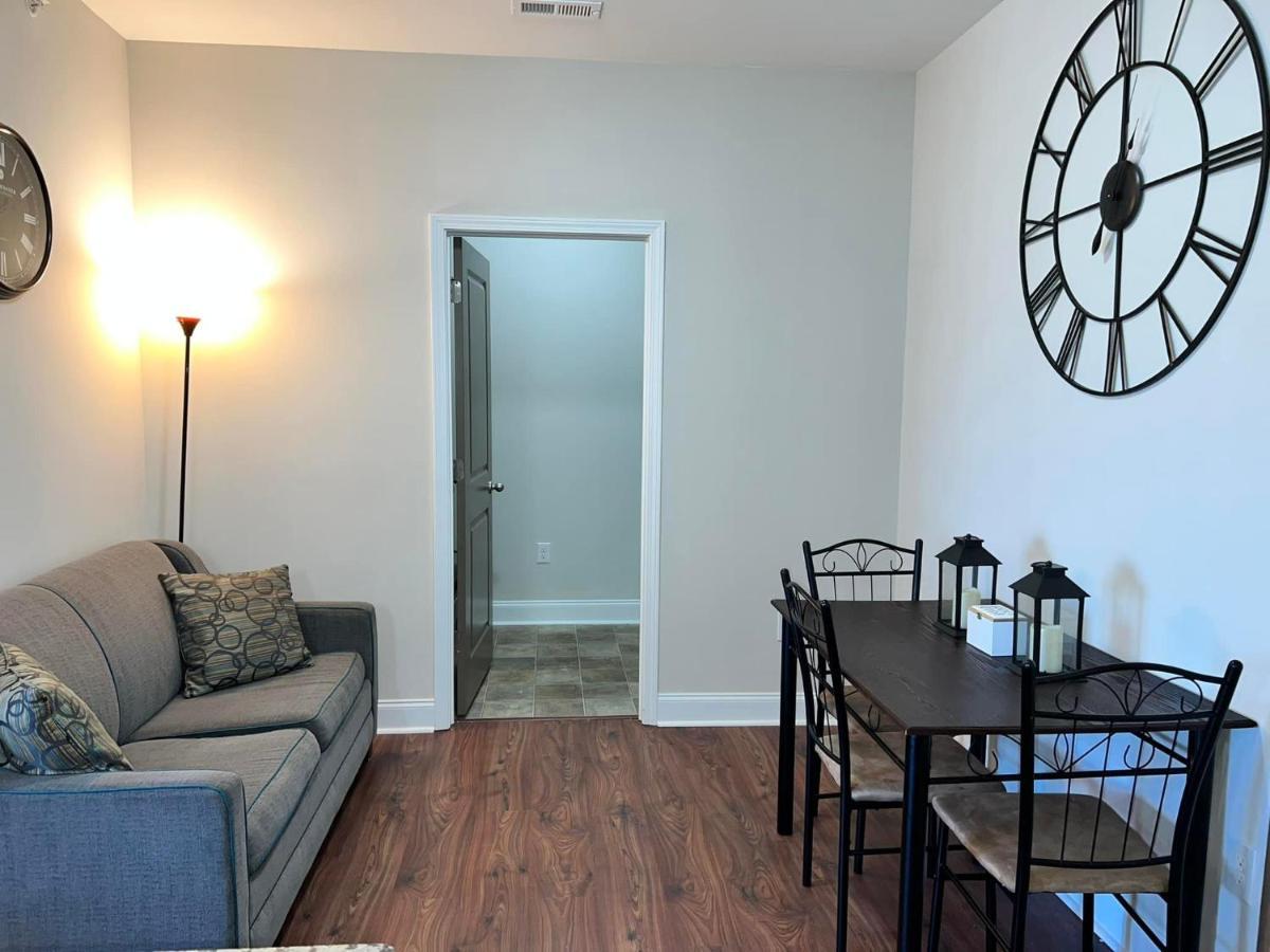 Serene **Uptown** 2Br/2Ba Apartment Charlotte Bagian luar foto